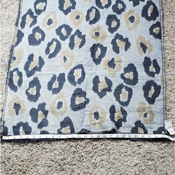 NWT Express Gray & Sienna Brown Blanket Scarf - Picture 3 of 4